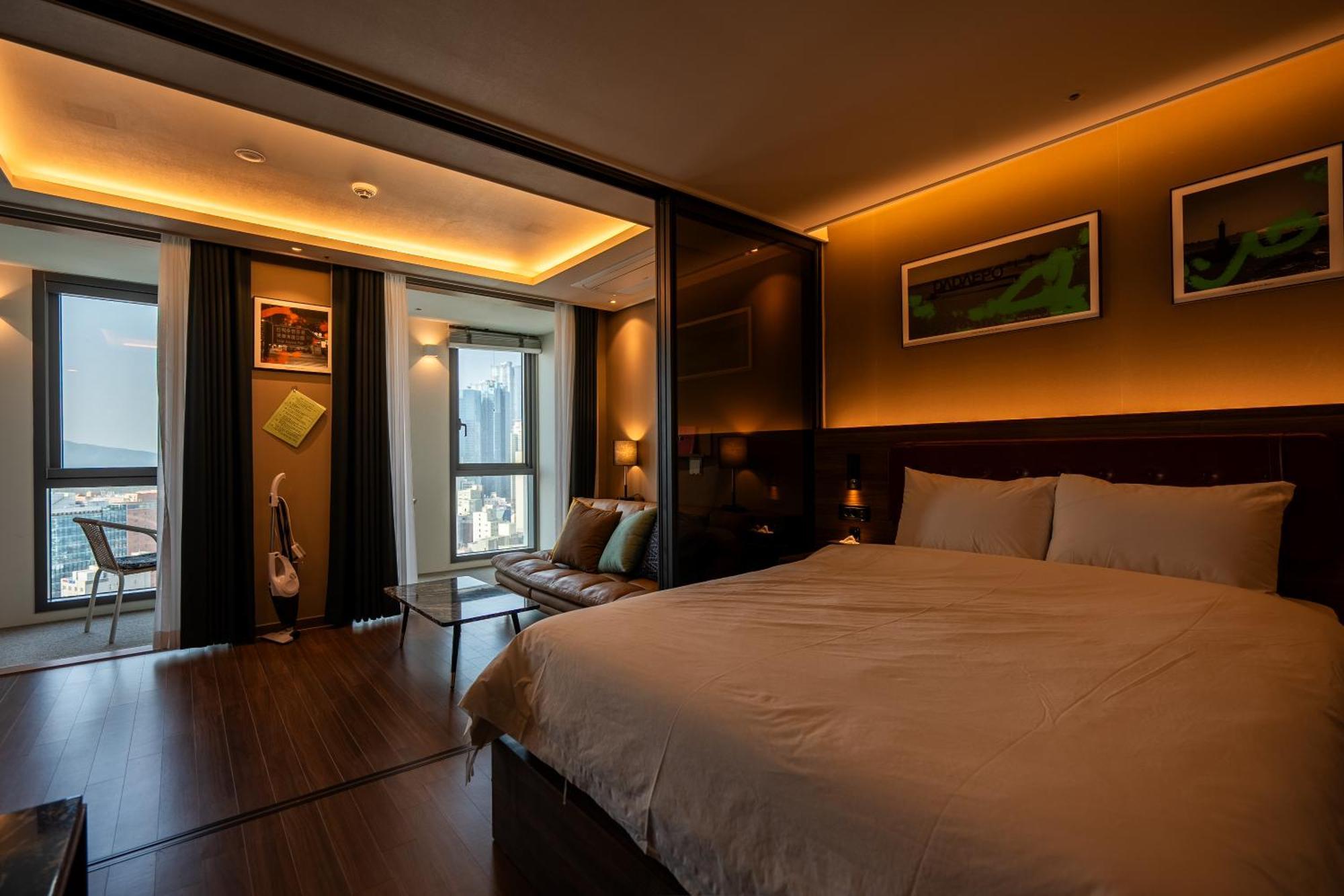 Hera Haeundae Beach Premium Ocean View # Sea View Busan Buitenkant foto