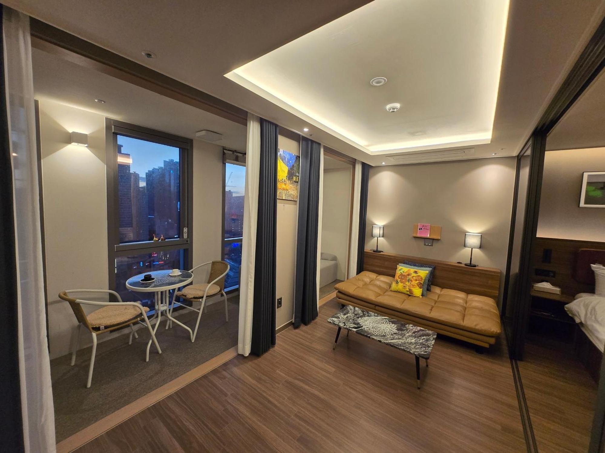 Hera Haeundae Beach Premium Ocean View # Sea View Busan Buitenkant foto