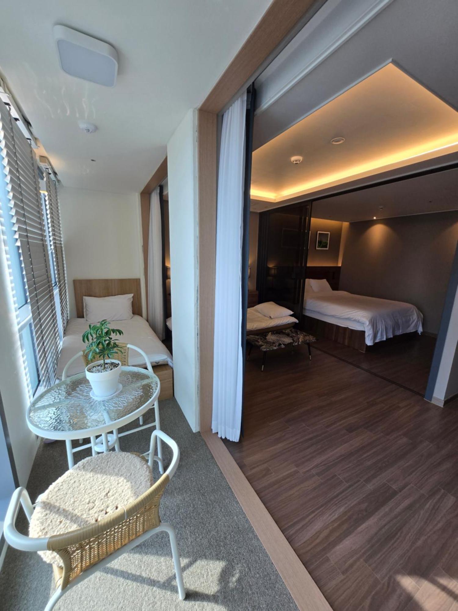 Hera Haeundae Beach Premium Ocean View # Sea View Busan Buitenkant foto
